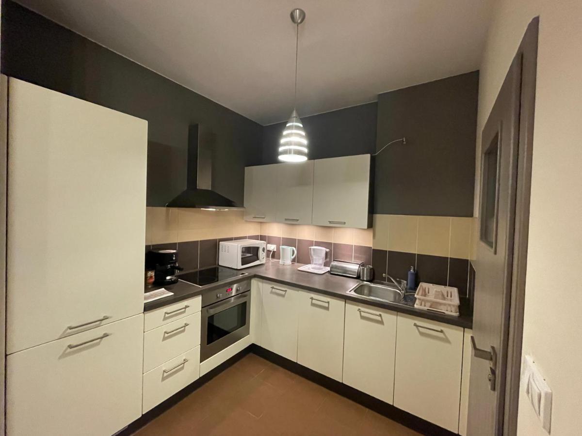 Triton Park Apartaments Varsovie Extérieur photo