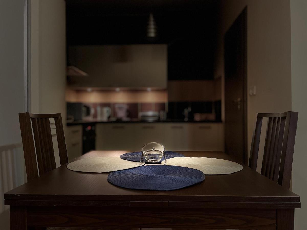 Triton Park Apartaments Varsovie Extérieur photo